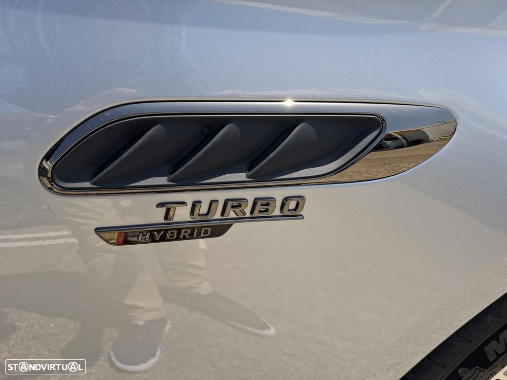 Mercedes-Benz E 53 AMG Hybrid 4Matic+ - 5