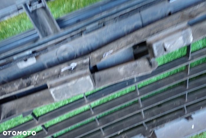 RENAULT MEGANE III COUPE 3d zderzak przedni przód - 12