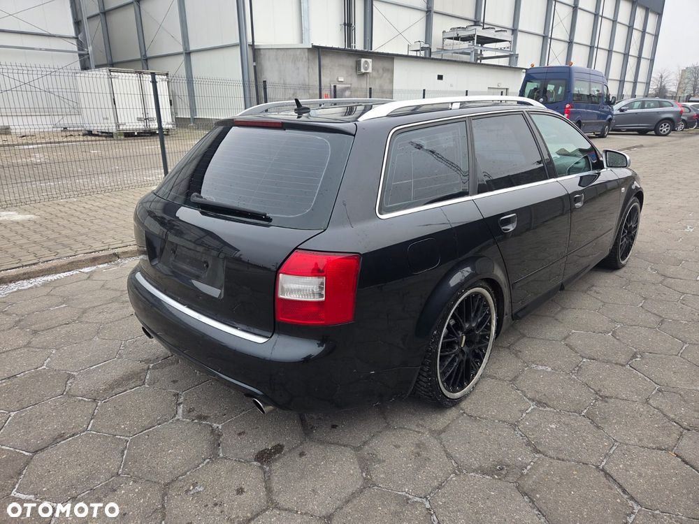 Audi S4 Avant Standard - 4