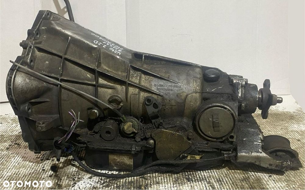 SKRZYNIA BIEGÓW MERCEDES W210 E KLASA 2.2 DIESEL 2102700900 722441 - 1