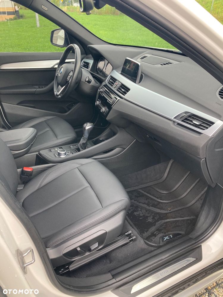 BMW X1 - 16