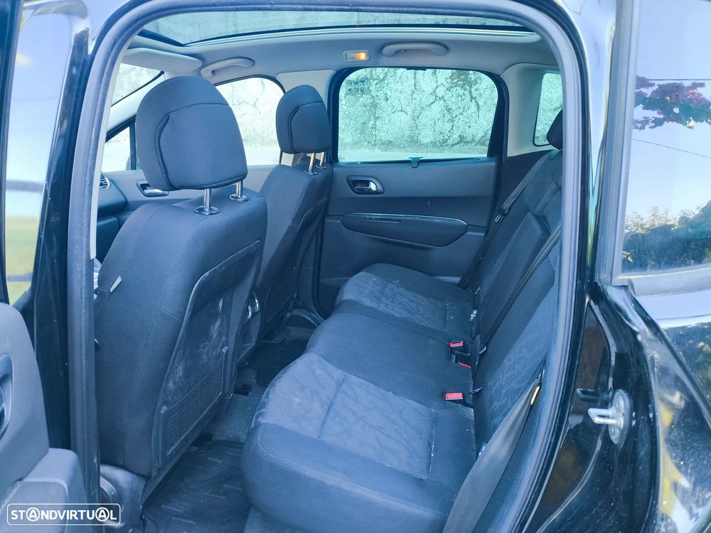 Peugeot 3008 1.6 HDi Sport - 11