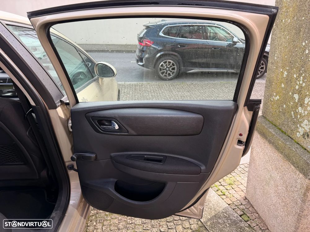 Citroën C4 1.4 16V VTR Pack - 20