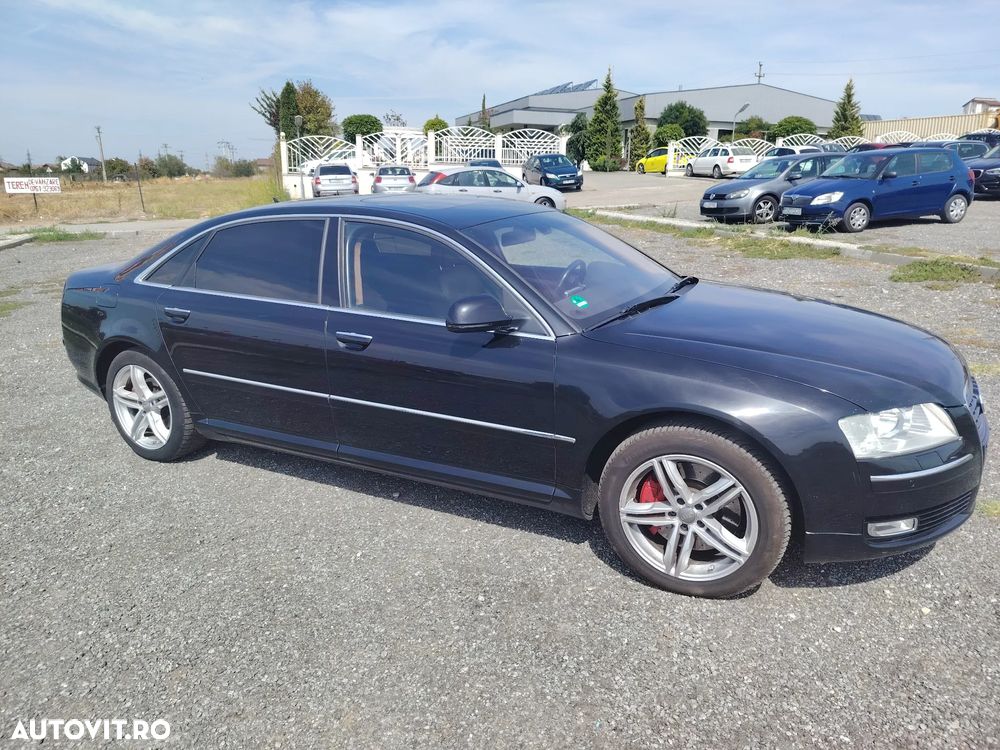 Audi A8 - 6