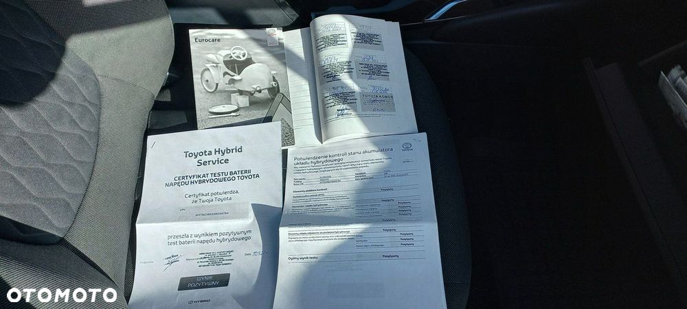 Toyota Corolla 1.8 Hybrid Comfort - 26