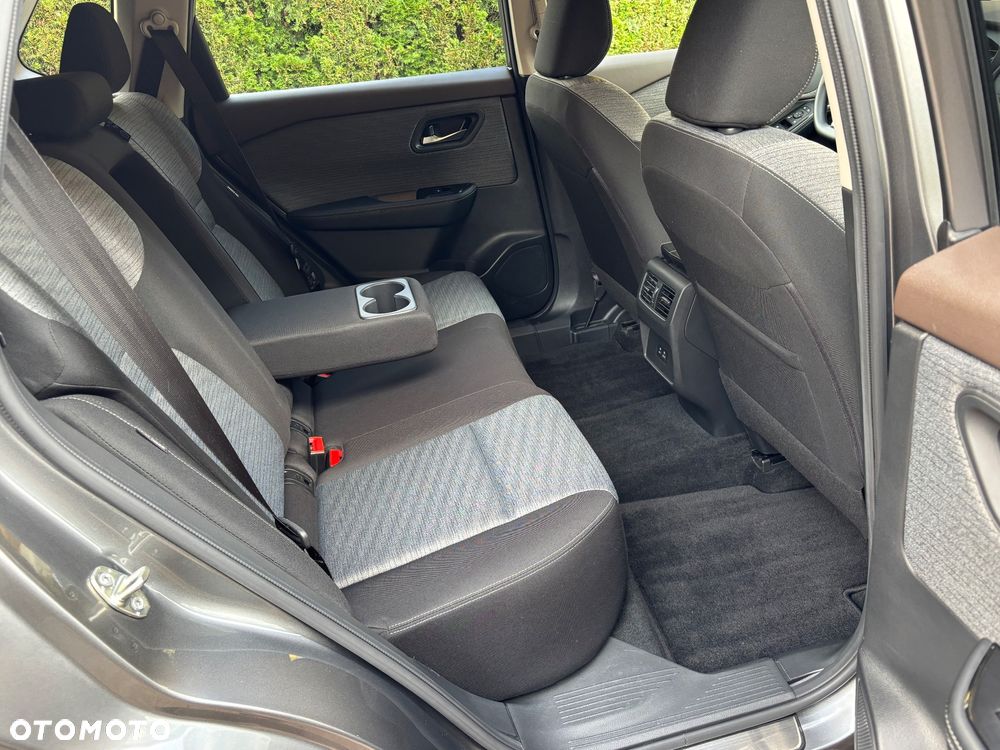 Nissan X-Trail - 15