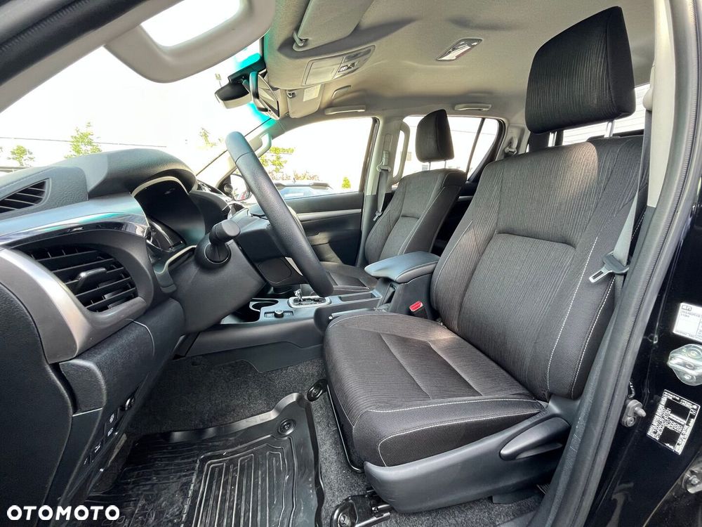Toyota Hilux 2.8 D-4D mHEV Double Cab Executive 4x4 - 27