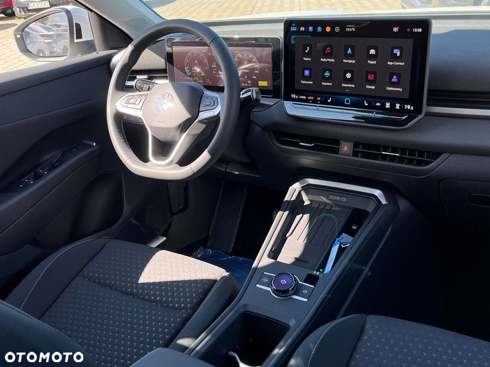 Volkswagen T-Roc 1.5 eTSI Life DSG - 8