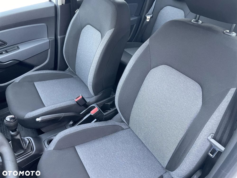 Dacia Duster 1.0 TCe Essential - 11