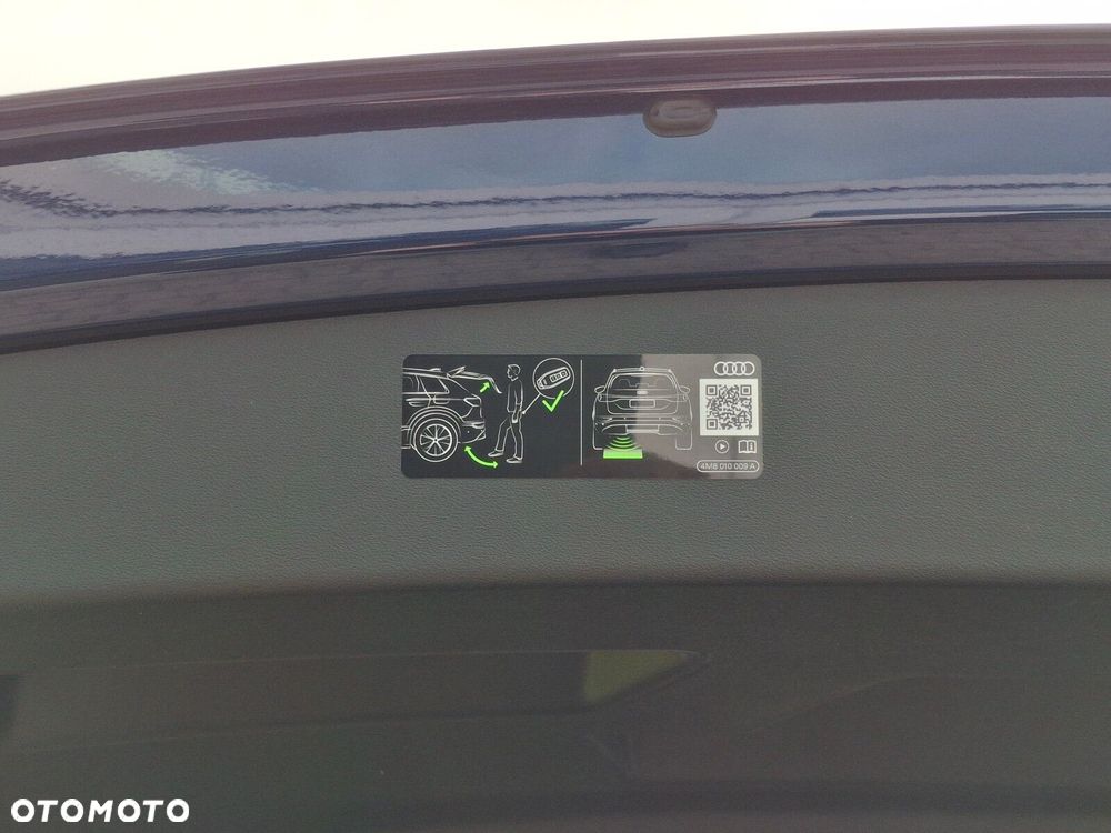 Audi Q4 e-tron - 9