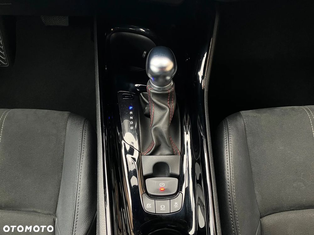 Toyota C-HR 1.8 Hybrid GPF GR Sport - 31