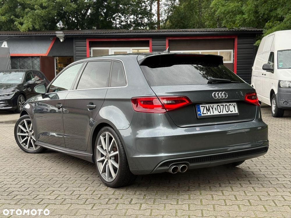 Audi A3 Sportback 2.0 TDI (clean diesel) S line Sportpaket - 4
