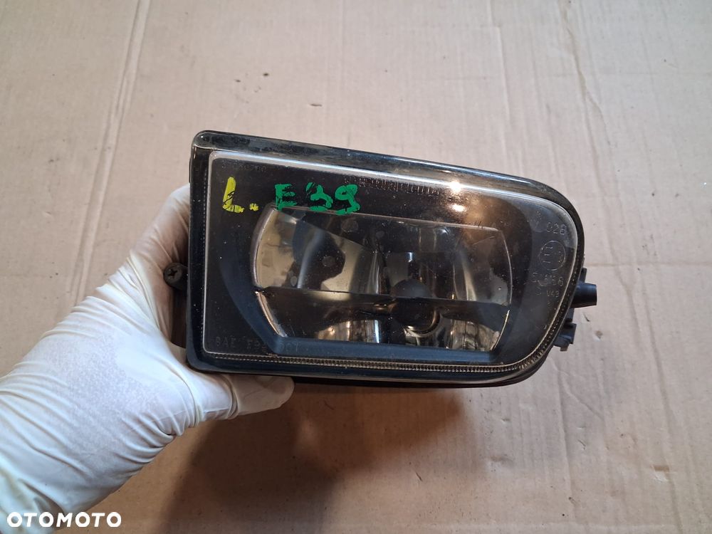 Halogen lewy BMW E39   37030999   6317-8360575 OE - 1