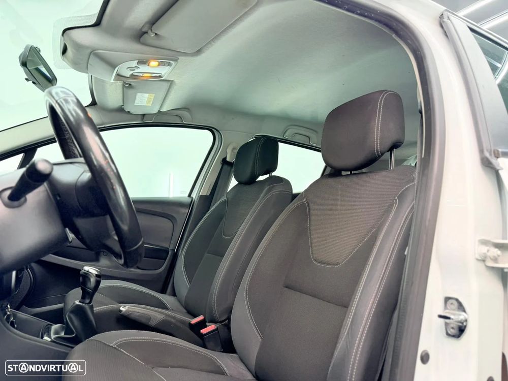 Renault Clio 1.5 dCi Comfort - 16