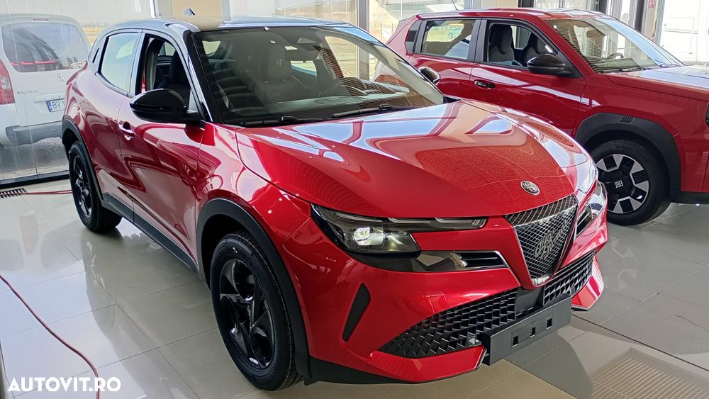 Alfa Romeo Junior 1.2 FWD eDCT6 MHEV Ibrida