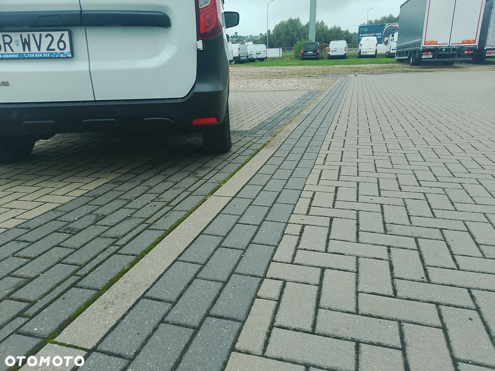 Renault Express Van Dokker  Nowa Izoterma Chłodnia Mroźnia minus 20 stopni Carrier 220V grzejący Salon PL  Leasing Kredyt Najem DMC 2T - 27