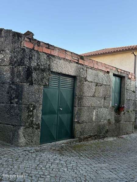Casa  para recuperar com anexos - Grande imagem: 5/6