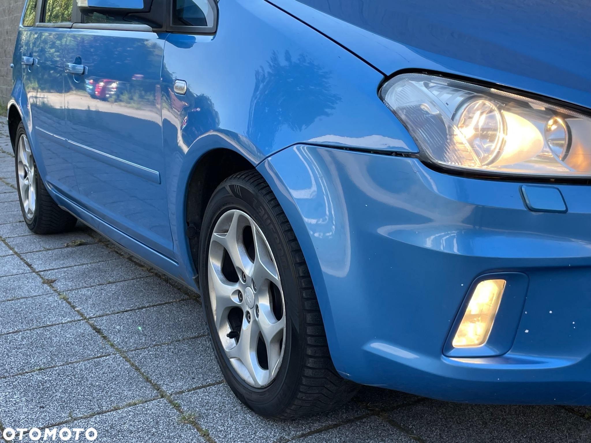 Ford C-MAX - 12