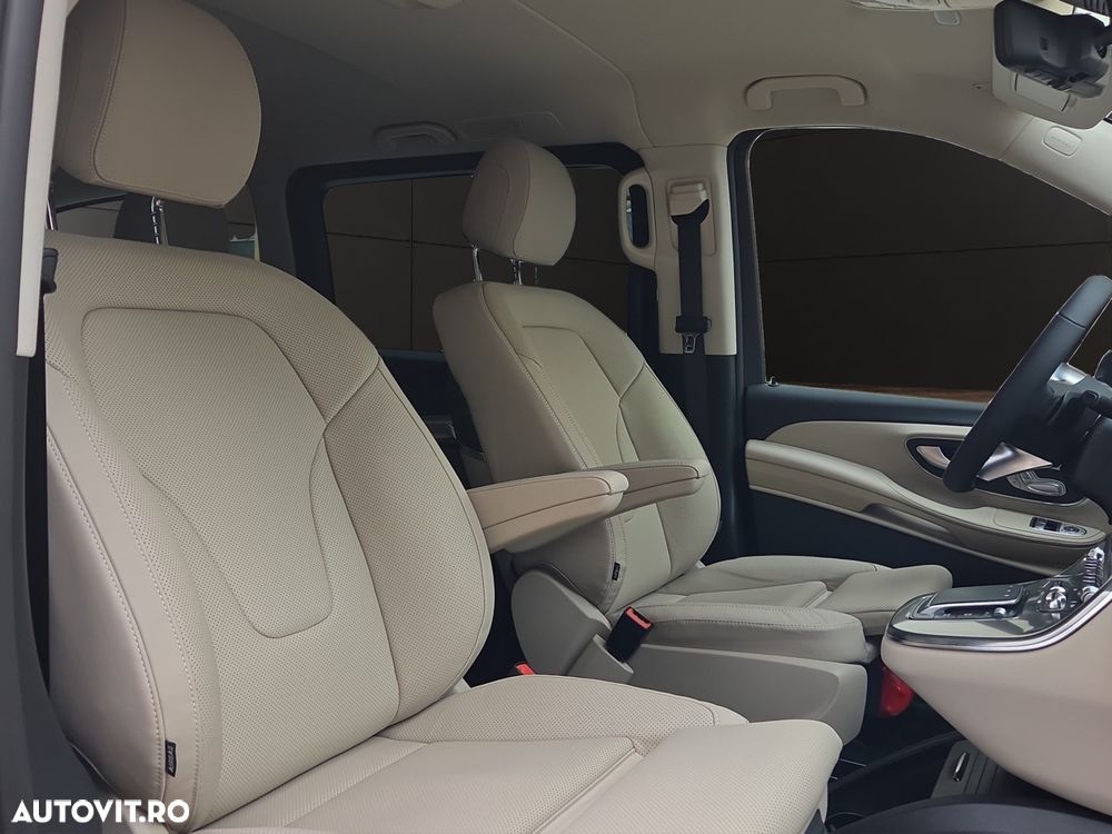 Mercedes-Benz V 300 d Extralang 4Matic 9G-TRONIC Exclusive - 10