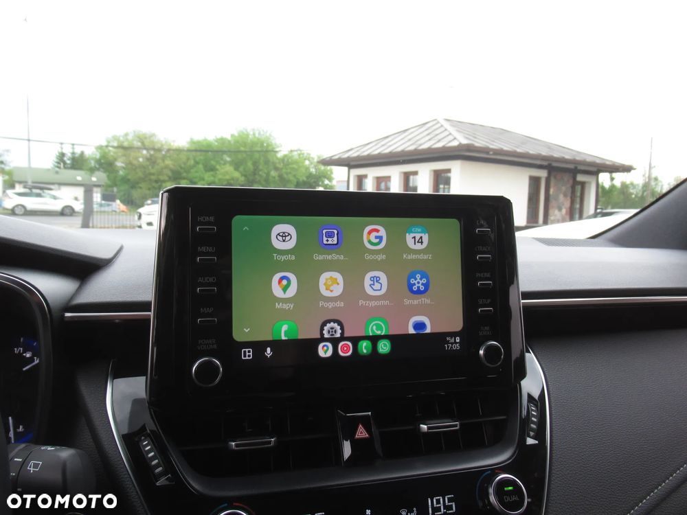 Toyota Corolla 1.8 Hybrid Comfort - 28