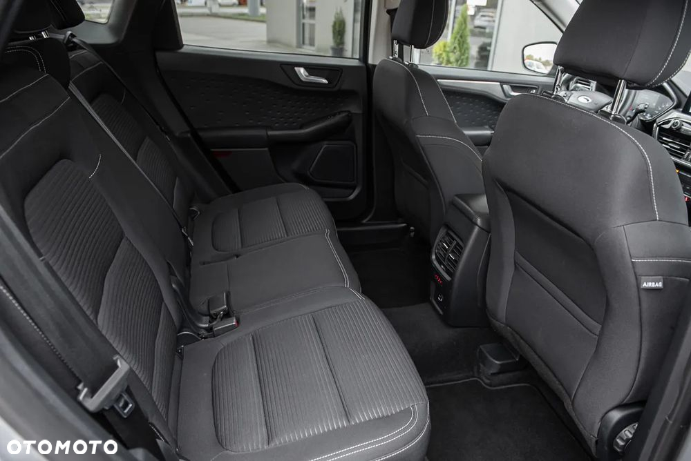 Ford Kuga - 30