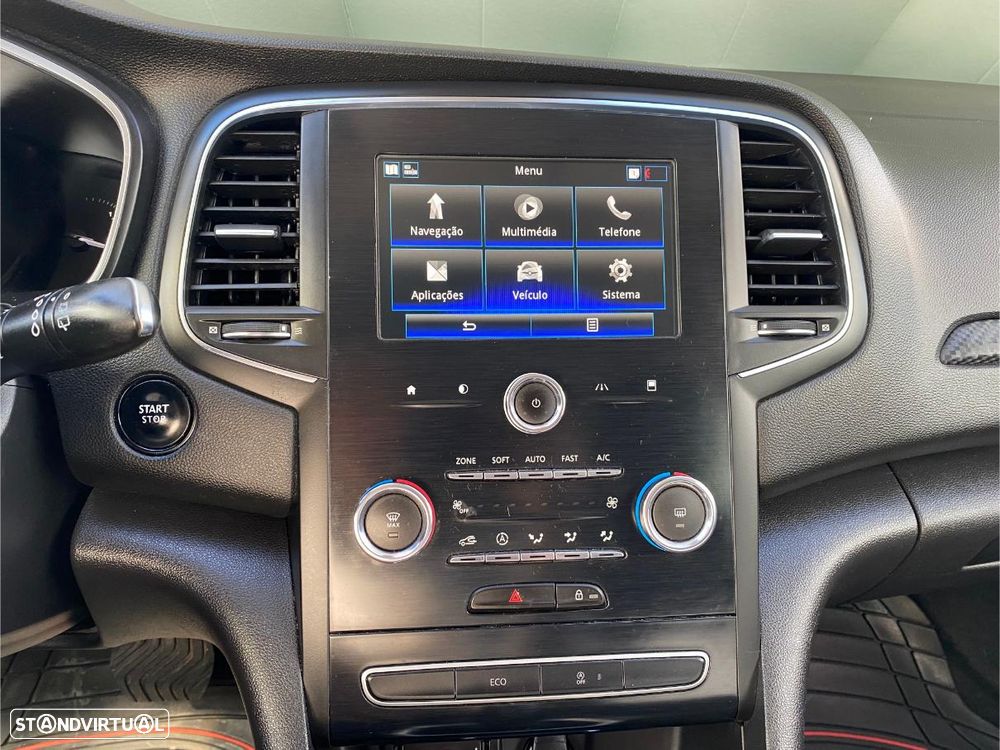 Renault Mégane Sport Tourer - 32