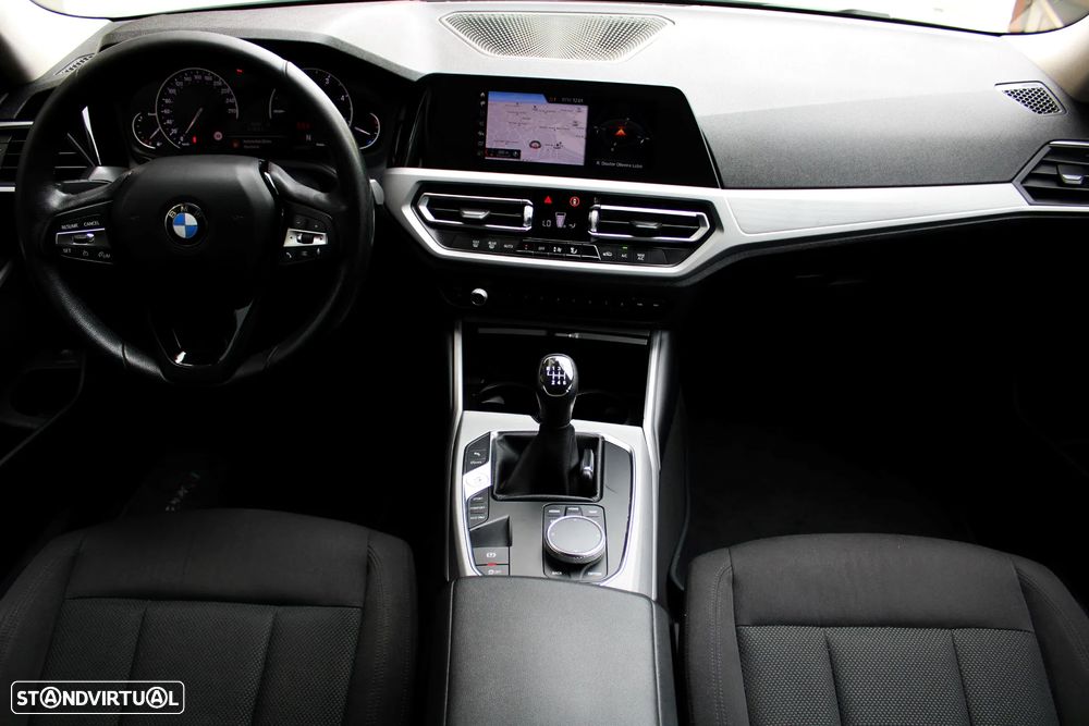 BMW 318 d - 18