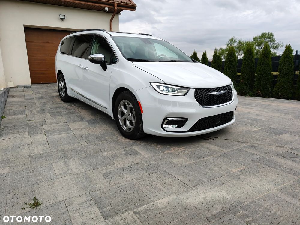 Chrysler Pacifica - 13