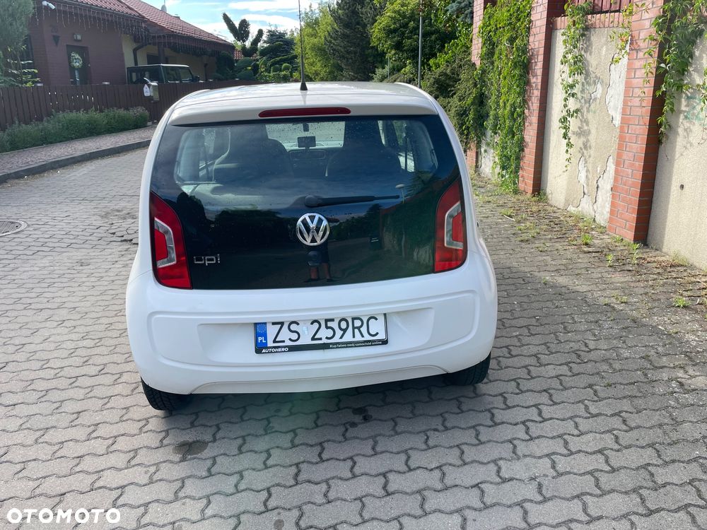 Volkswagen up! - 5