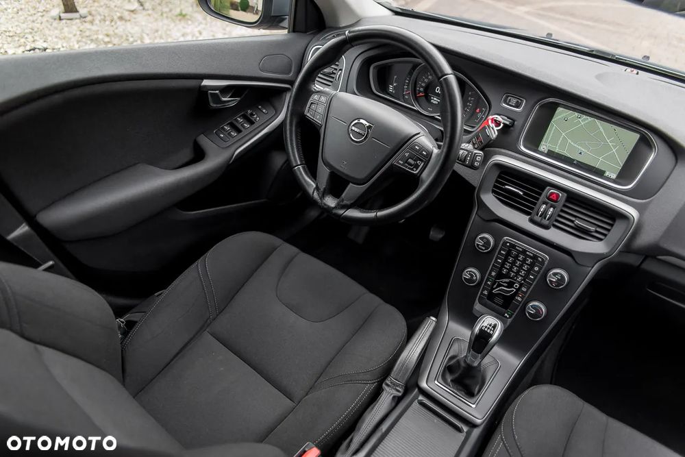 Volvo V40 T2 Drive-E Kinetic - 29