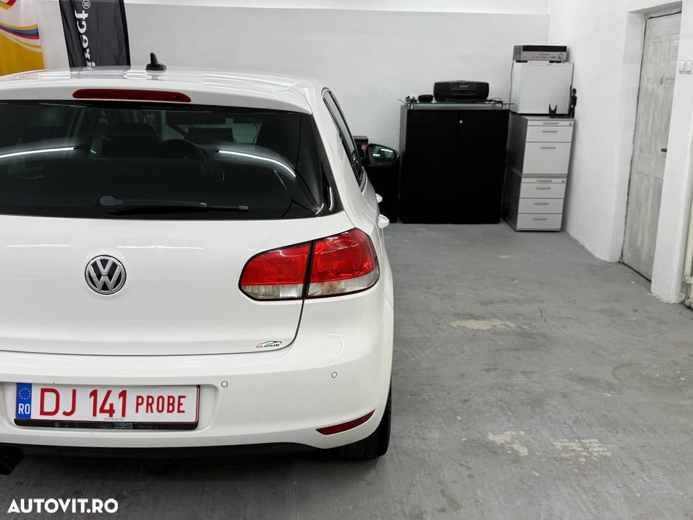 Volkswagen Golf 2.0 TDI DPF DSG Style - 12