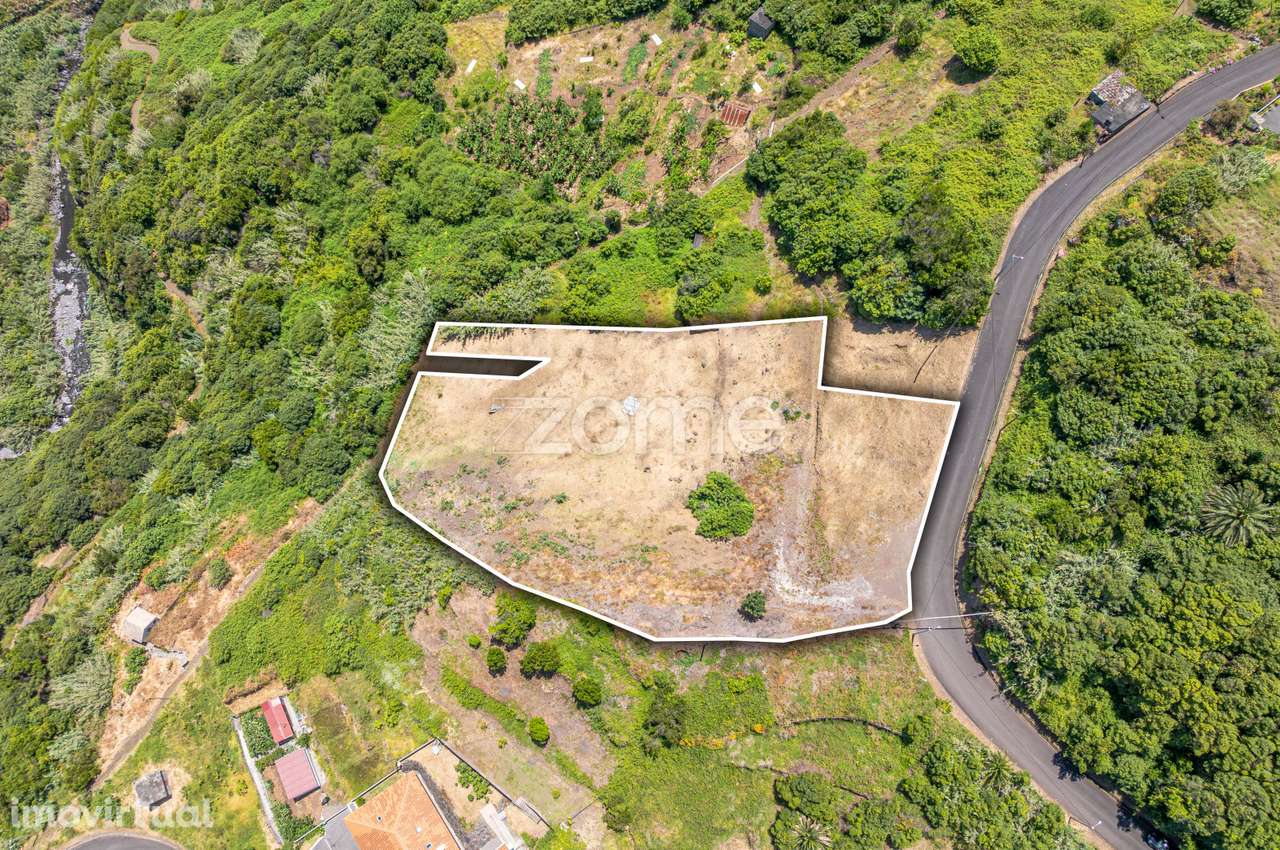 Terreno com 3.310 m2 em São Cristovão - Boaventura - Grande imagem: 2/27