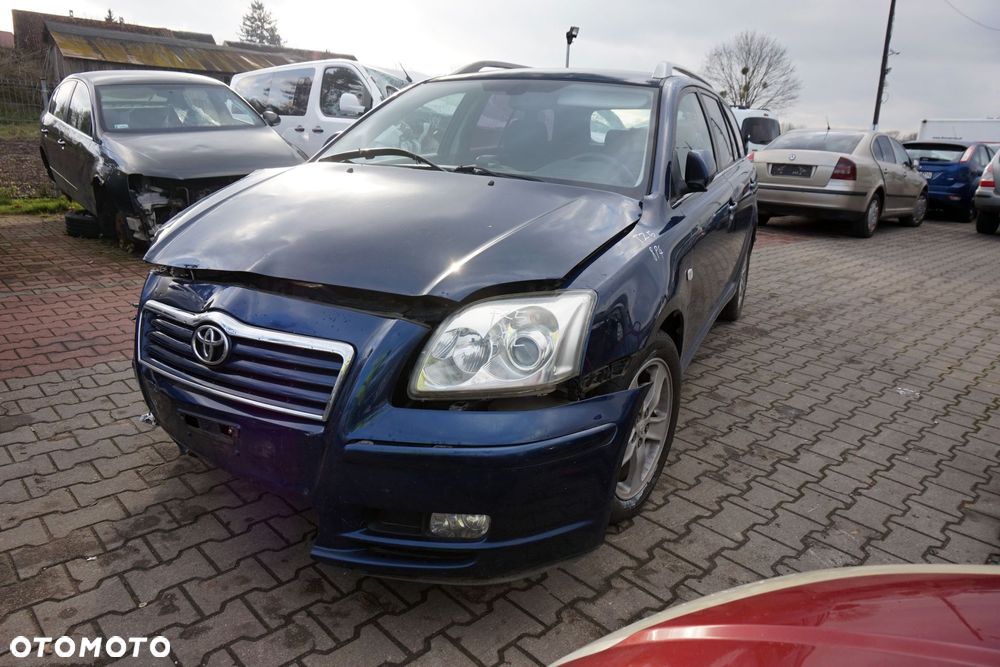 TOYOTA AVENSIS II T25 KOMBI 2005 8P4 2.0 16V 1AZ-FSE 147KM E354 GRANATOWY na części - 1