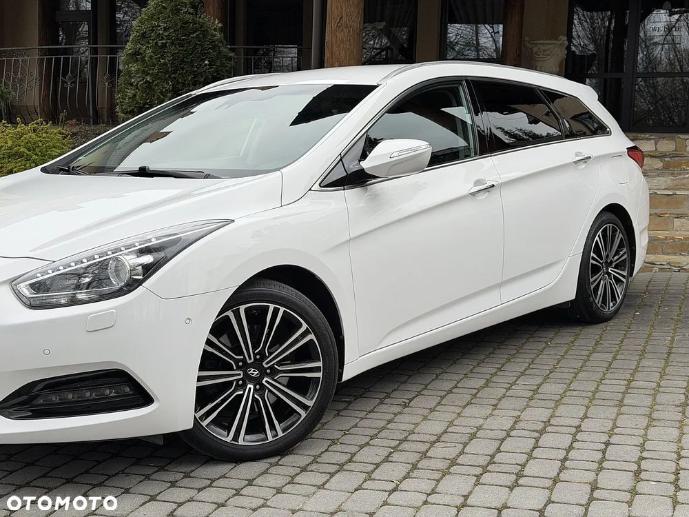 Hyundai i40 Kombi blue 1.7 CRDi DCT Premium - 9