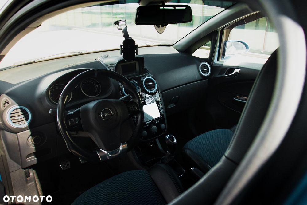 Opel Corsa 1.6T OPC - 19