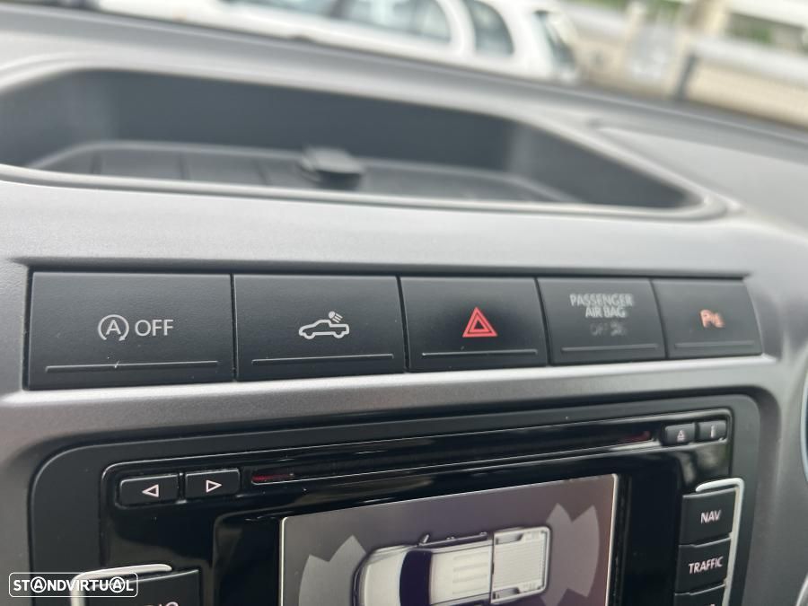 VW Amarok 2.0 BI-TDI DSG Highline 4Motion - 38