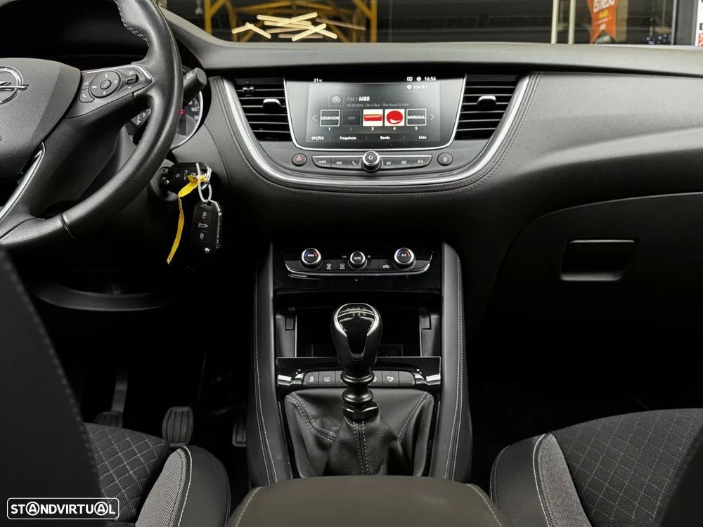 Opel Grandland X 1.5 CDTI Design & Tech - 19