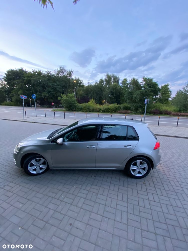Volkswagen Golf 1.4 TSI BMT Highline - 4