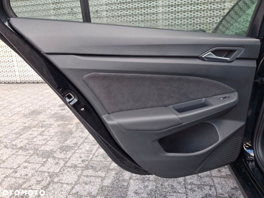 Volkswagen Golf Variant 2.0 TDI Life Plus DSG - 12