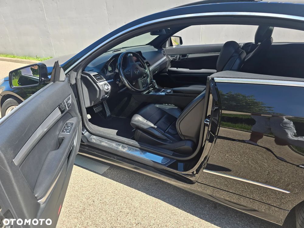 Mercedes-Benz Klasa E 220 CDI DPF BlueEFFICIENCY Automatik Elegance - 20