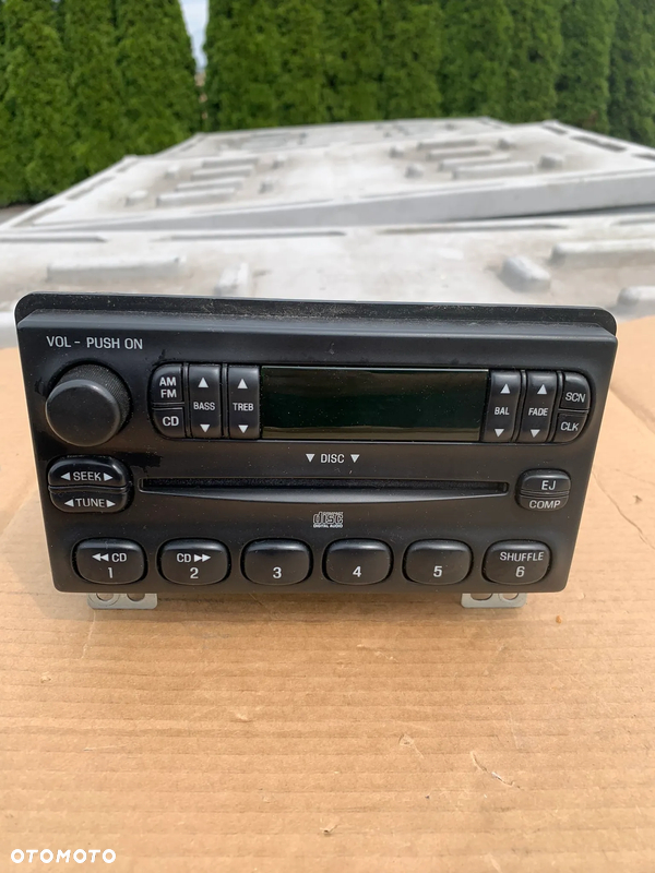 Radio Ford Ranger Crown Victoria Explorer 4L2T-18C815-EA