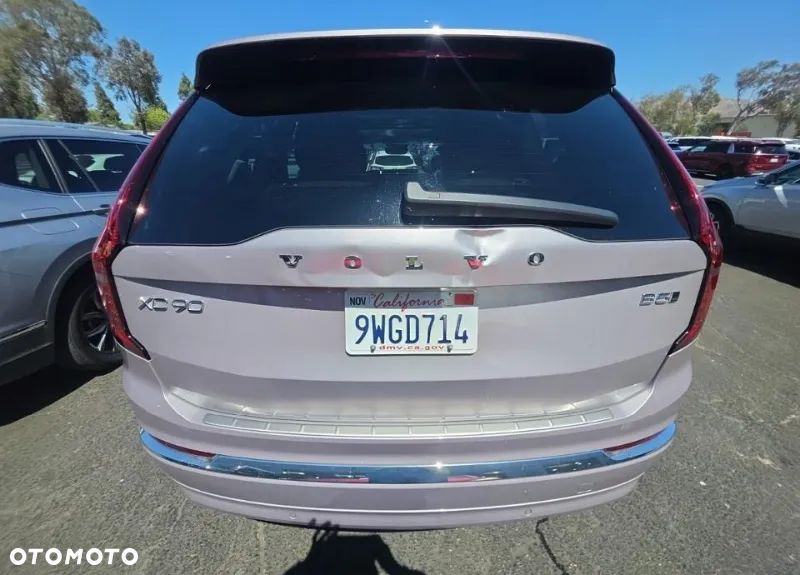 Volvo XC 90 - 6