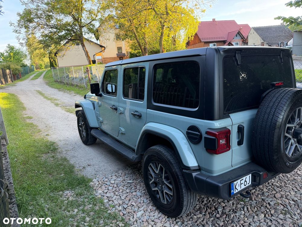 Jeep Wrangler - 13