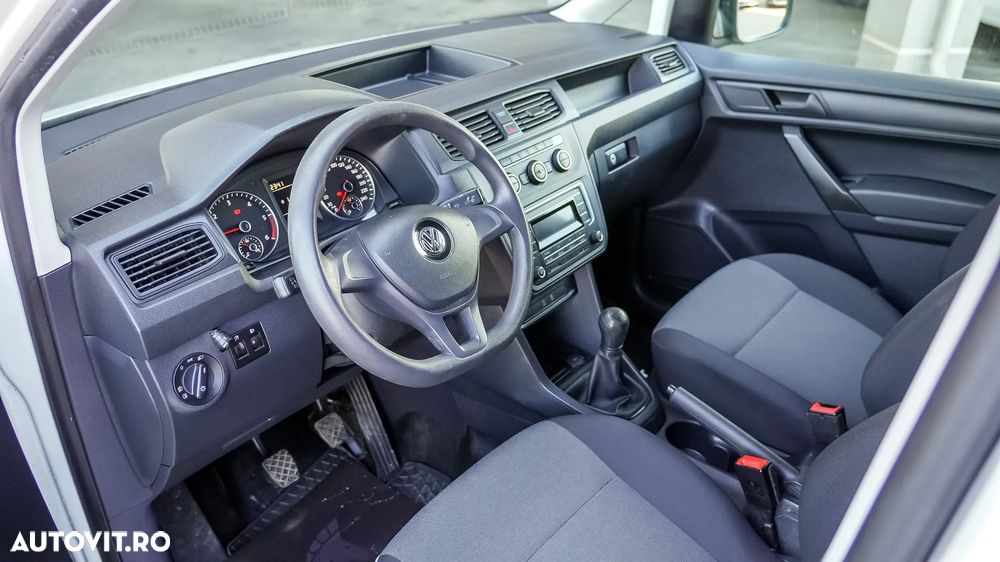 Volkswagen Caddy - 10