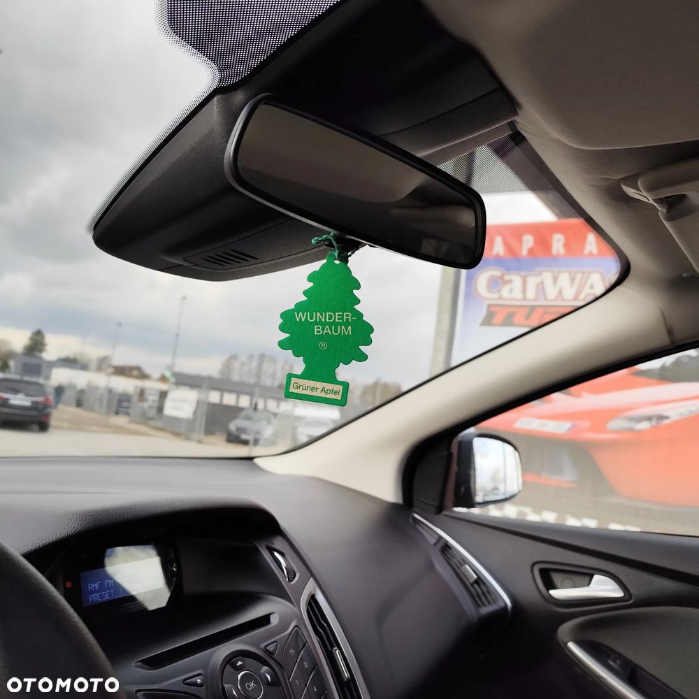 Ford Focus 1.6 TI-VCT Ambiente - 16