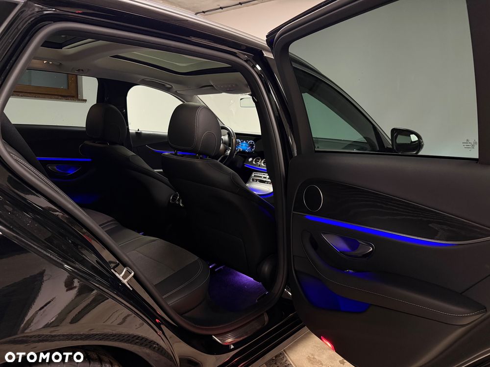 Mercedes-Benz Klasa E 220 d 9G-TRONIC Avantgarde - 19