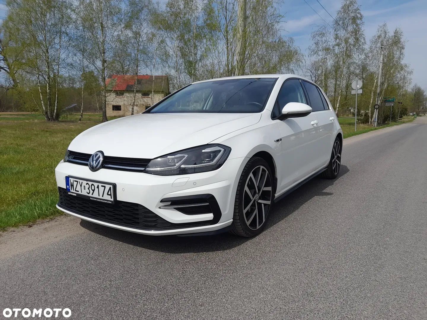 Volkswagen Golf Variant 1.5 TSI OPF R-Line - 1