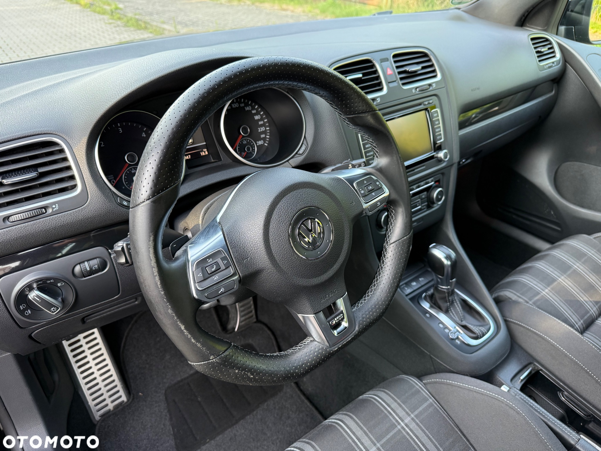 Volkswagen Golf VI 2.0 TDI GTD DSG - 15
