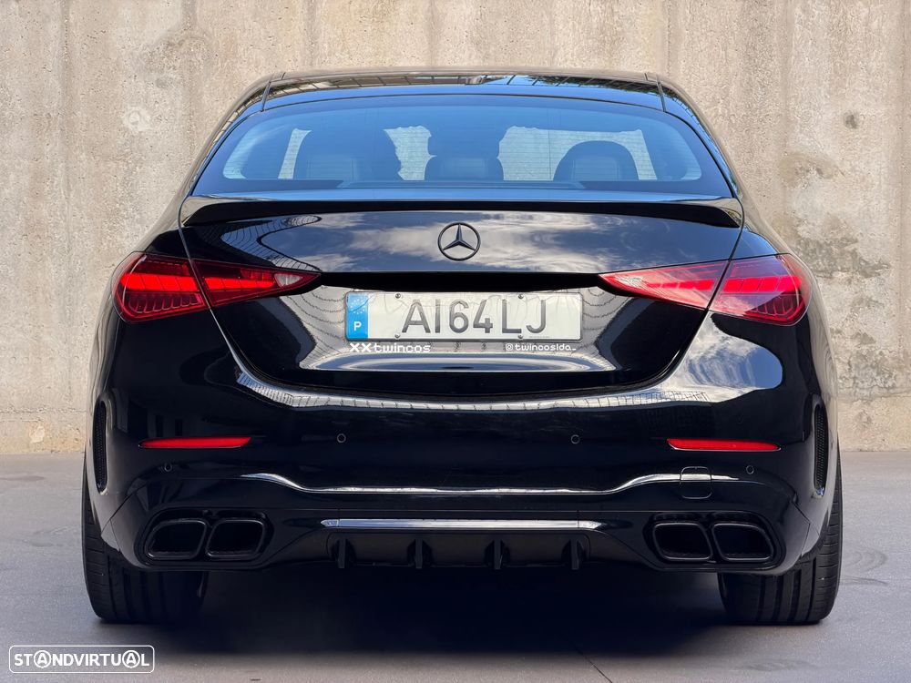 Mercedes-Benz C 220 d AMG Line - 2