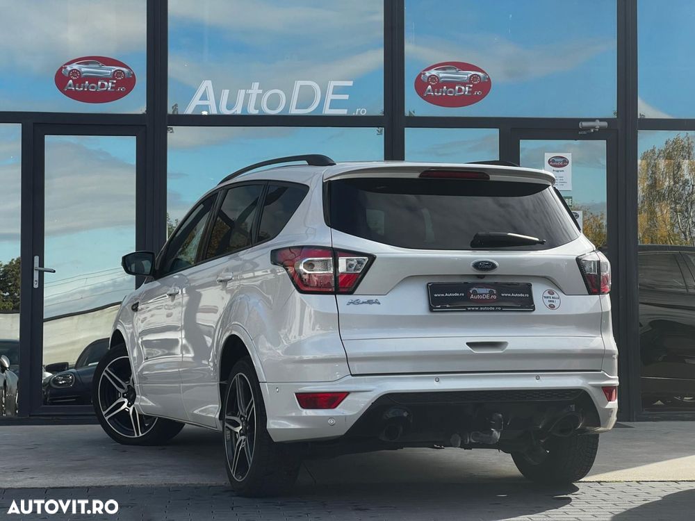 Ford Kuga - 3